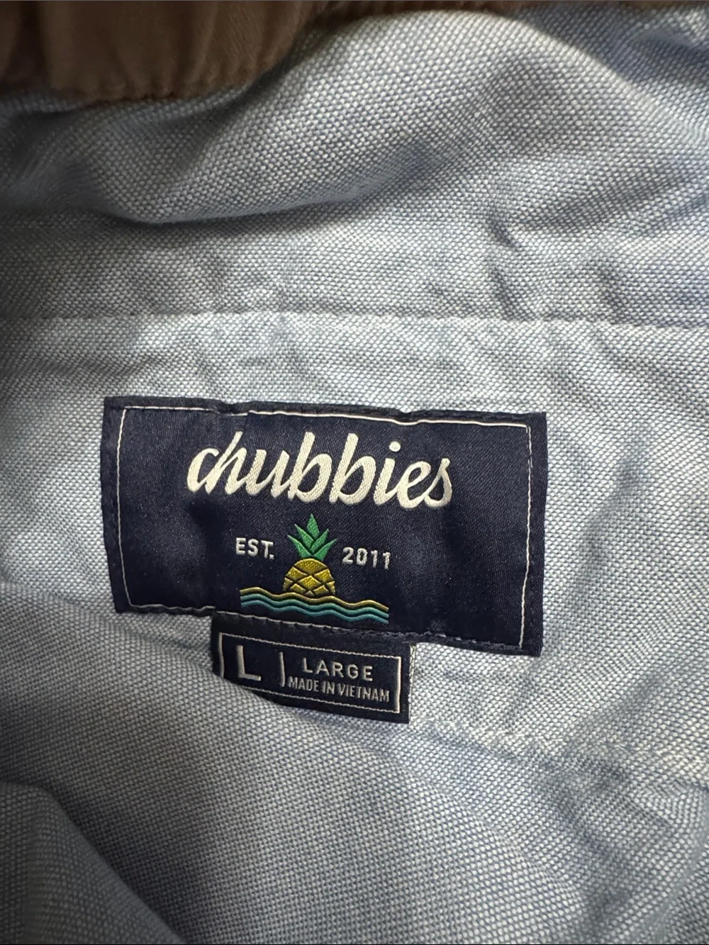 Chubbies Men's originals 5.5" Elastic Waist Cotton Shorts in Khaki - Picture 3 of 6